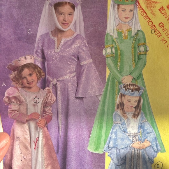 5/$25 McCall M45207 Royal Princess Costume Set - sewing pattern - Picture 4 of 7